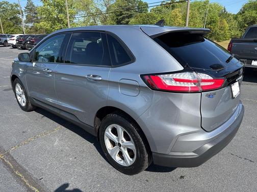 2023 Ford Edge SE