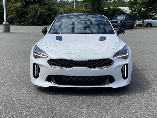 2022 Kia Stinger GT2