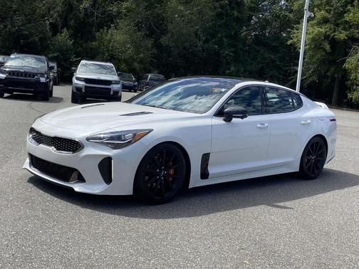 2022 Kia Stinger GT2