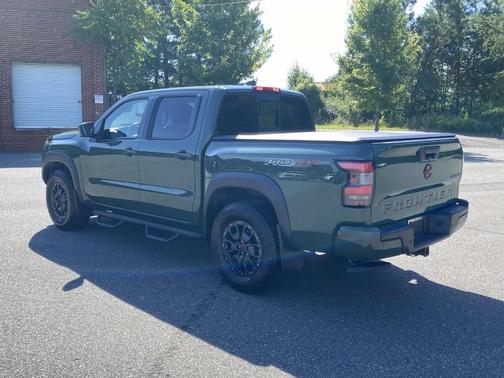 2022 Nissan Frontier PRO-4X