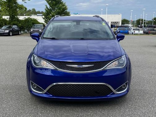 2018 Chrysler Pacifica Touring-L Plus