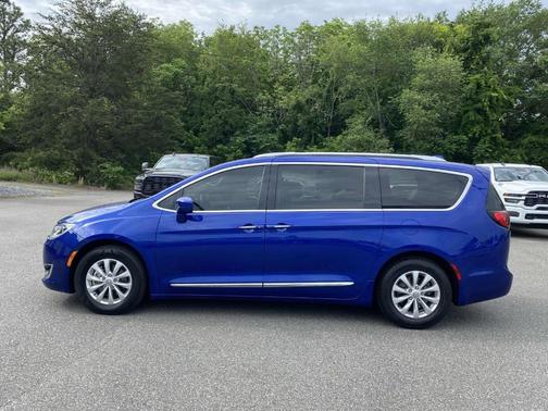 2018 Chrysler Pacifica Touring-L Plus