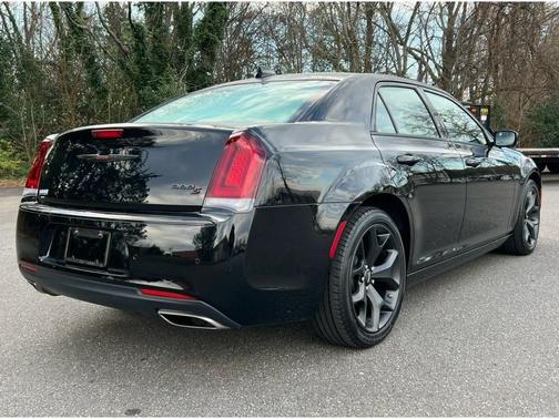 2023 Chrysler 300 S