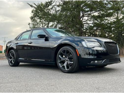 2023 Chrysler 300 S