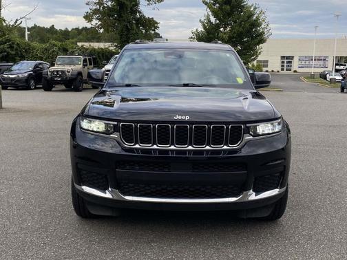 2021 Jeep Grand Cherokee L Laredo