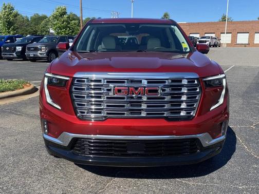2024 GMC Acadia Denali