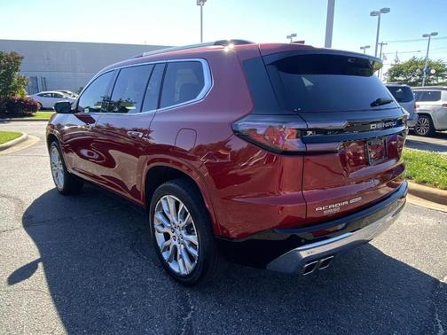 2024 GMC Acadia Denali