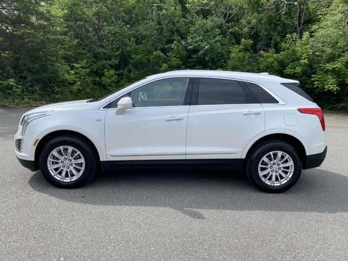 2019 Cadillac XT5 Base