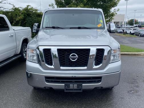 2020 Nissan NV Passenger NV3500 HD SV V6/SV V8