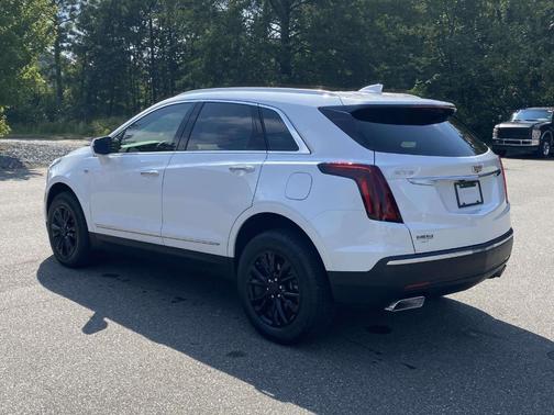 2024 Cadillac XT5 Luxury