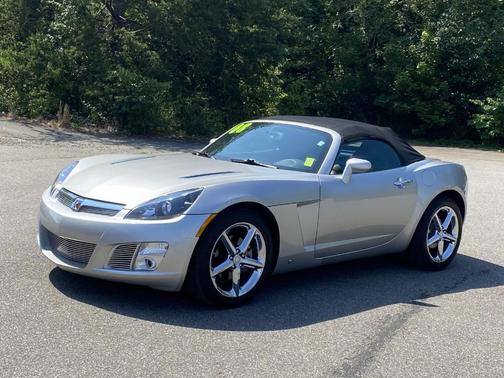 2008 Saturn Sky Red Line