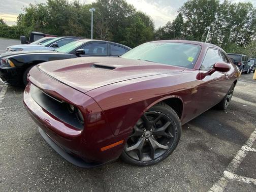 2018 Dodge Challenger SXT
