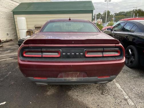 2018 Dodge Challenger SXT