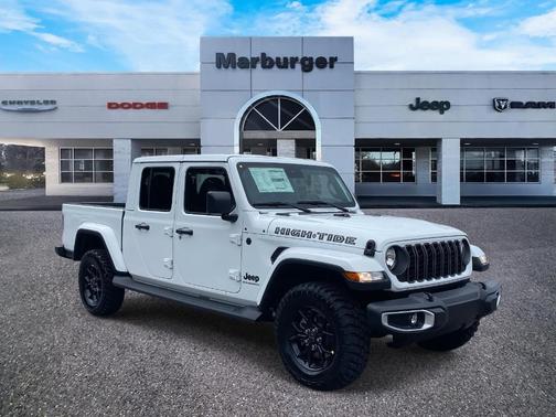 2025 Jeep Gladiator Sport