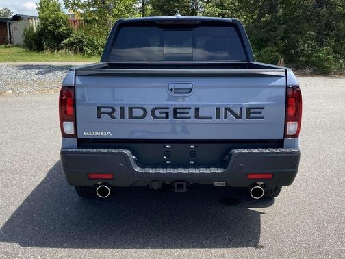 2024 Honda Ridgeline Black Edition