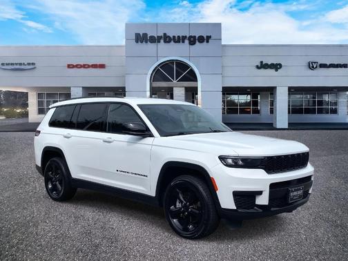 2023 Jeep Grand Cherokee L Laredo