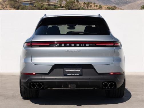 2024 Porsche Cayenne S