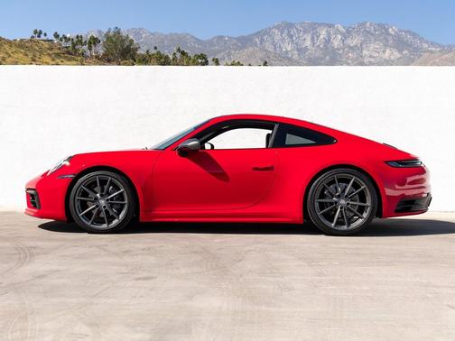 2024 Porsche 911 Carrera T