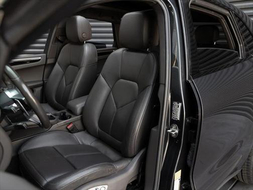 2018 Porsche Macan Base