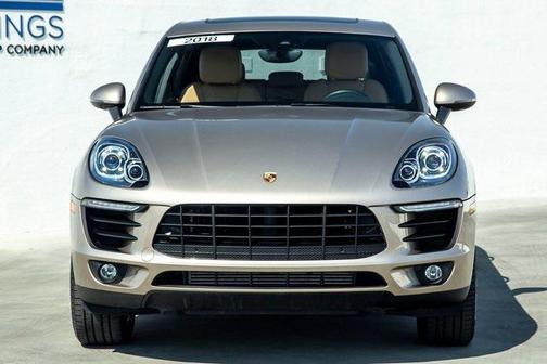 2018 Porsche Macan Base