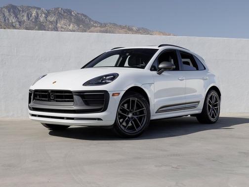 2023 Porsche Macan T