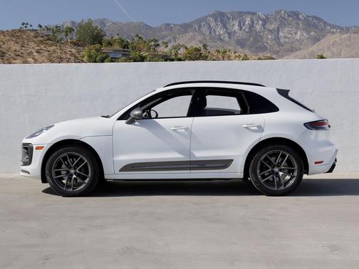 2023 Porsche Macan T