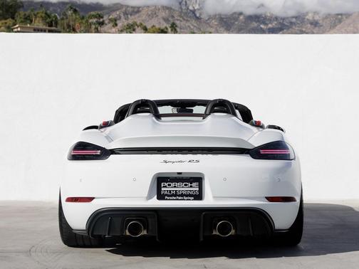 2025 Porsche 718 Spyder RS