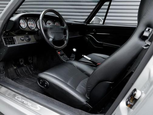 1998 Porsche 911 Carrera 4S