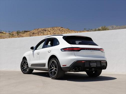 2024 Porsche Macan 