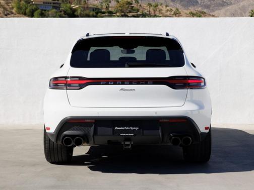 2024 Porsche Macan 
