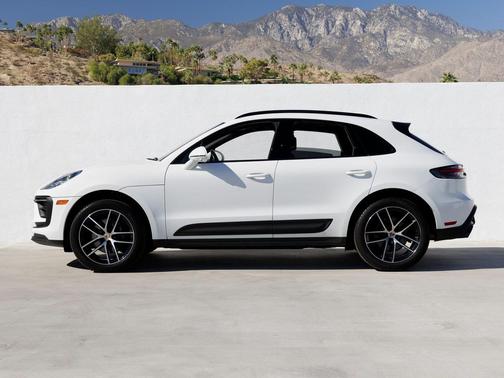 2024 Porsche Macan 
