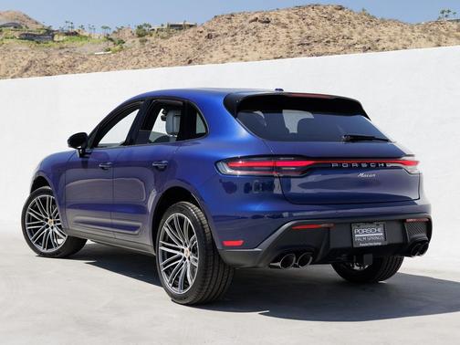 2026 Porsche Macan 