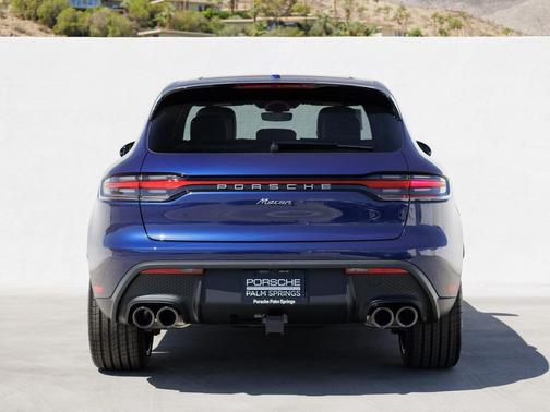 2026 Porsche Macan 