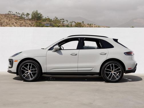 2025 Porsche Macan T