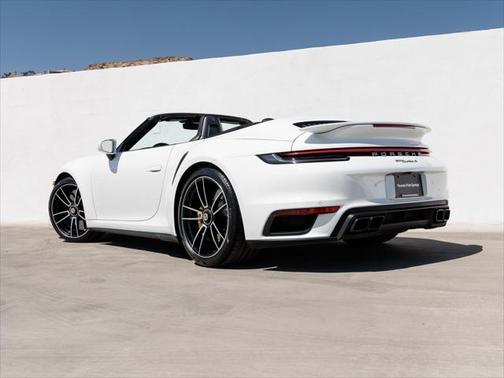 2021 Porsche 911 Turbo S