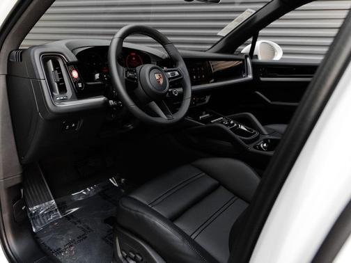 White 2026 Porsche Cayenne Cayenne