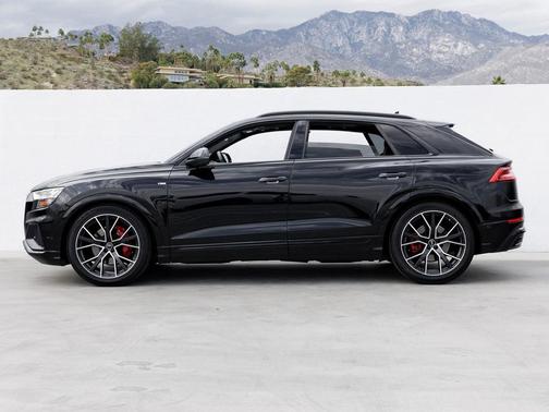 2022 Audi Q8 55 Prestige