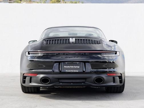 2024 Porsche 911 Targa 4 GTS