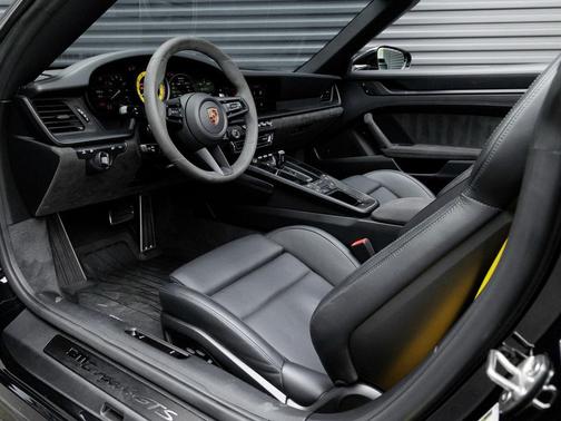 2024 Porsche 911 Targa 4 GTS