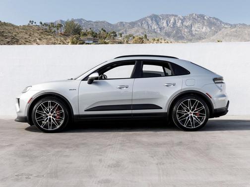 2026 Porsche Macan 4S
