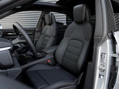 2026 Porsche Macan 4S