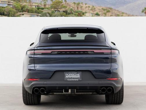 2025 Porsche Cayenne Cayenne