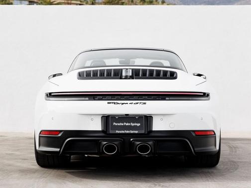 2026 Porsche 911 Targa 4 GTS