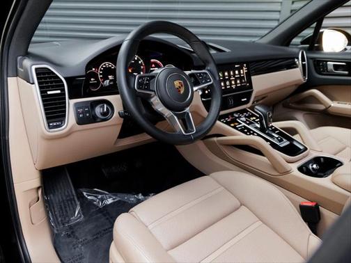 2022 Porsche Cayenne