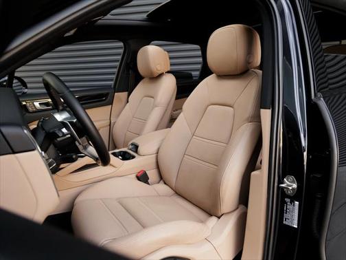 2022 Porsche Cayenne