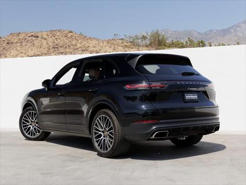 2022 Porsche Cayenne