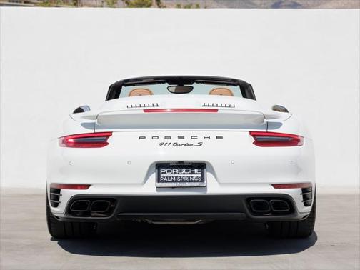 2017 Porsche 911 Turbo S