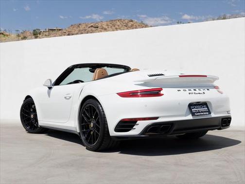 2017 Porsche 911 Turbo S