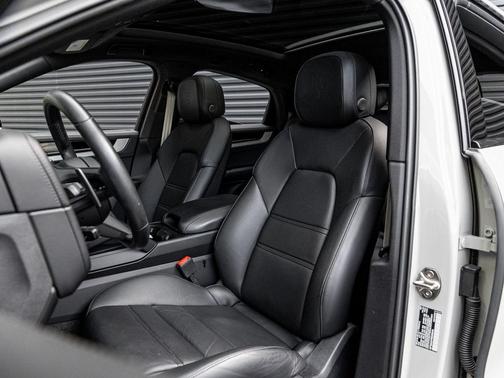 2025 Porsche Cayenne Cayenne