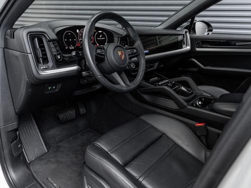 2025 Porsche Cayenne Cayenne